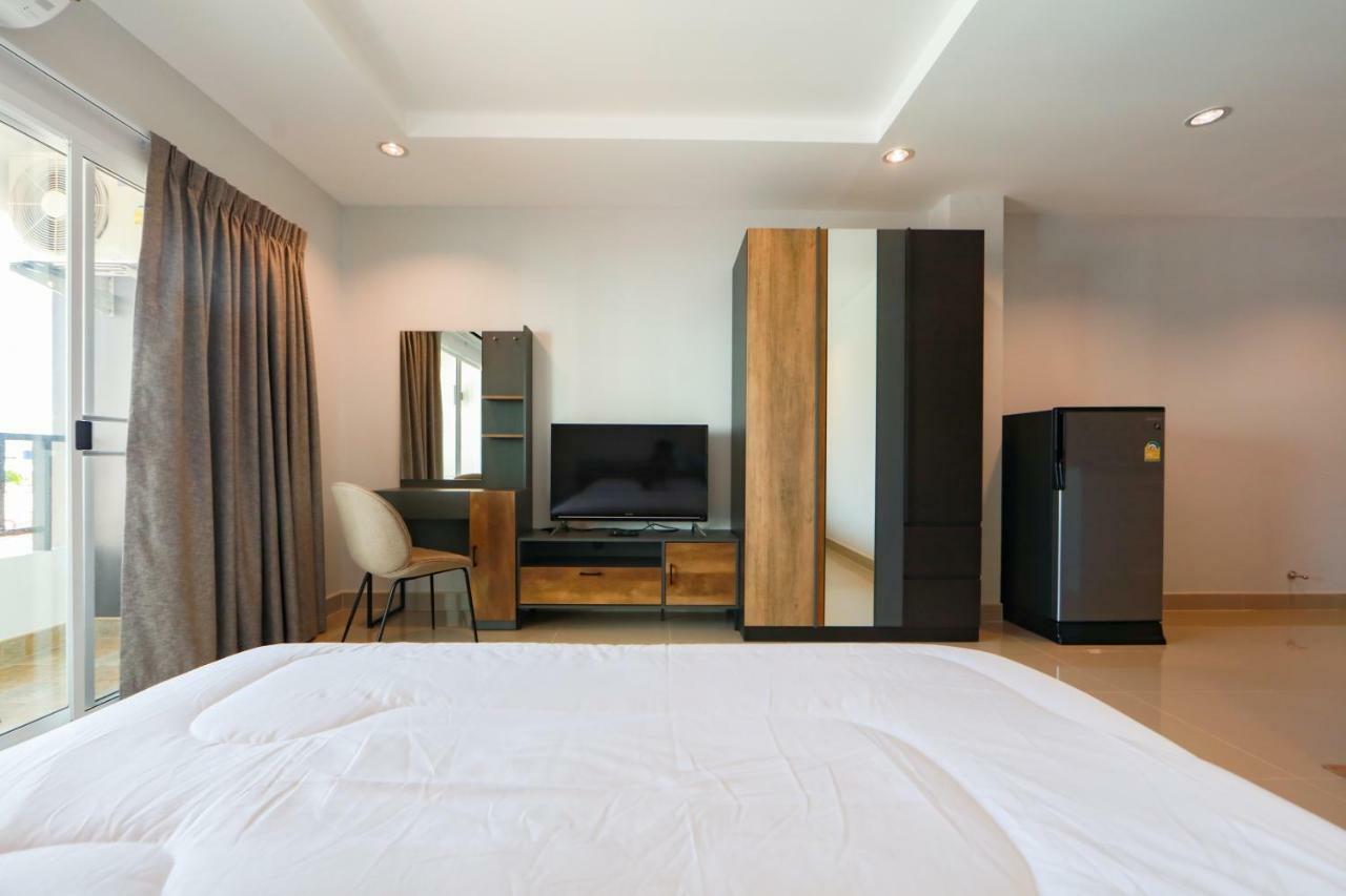 Nalanta Hotel Pattaya Ngoại thất bức ảnh