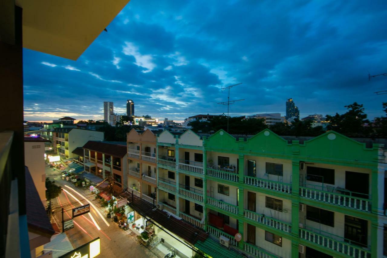 Nalanta Hotel Pattaya Ngoại thất bức ảnh